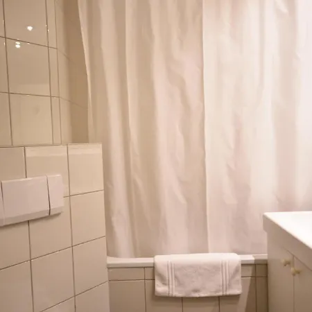 PABS Résidences - Fröhlichstrasse 51  Zurich Extérieur photo