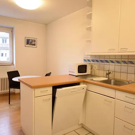 PABS Résidences - Fröhlichstrasse 51  Zurich Extérieur photo