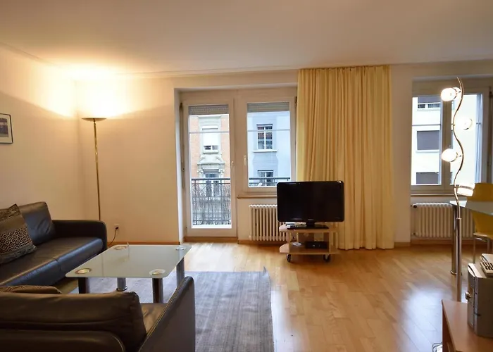 1Br Near Lake - Joy St3 R